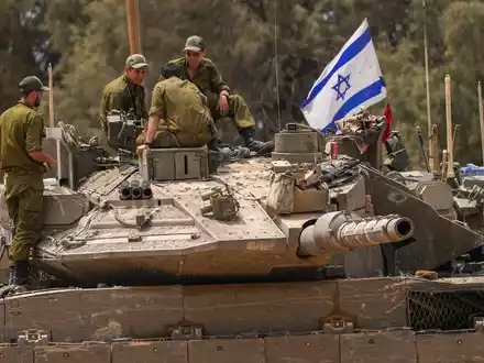 Israels Armee ist sich sicher: Die Hamas ist in Rafah. - Foto: Tsafrir Abayov/AP/dpa