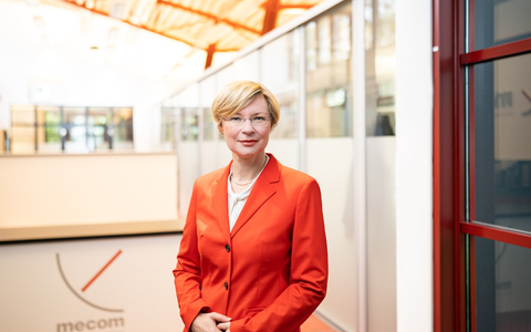 IT-Strategietage Masterclass Summit in Köln: mecom-Geschäftsführerin Mandy Best hält Impulsvortrag zu IT-Sicherheit in Unternehmen - Foto: presseportal.de IT-Strategietage Masterclass Summit in Köln: mecom-Geschäftsführerin Mandy Best hält Impulsvortrag zu IT-Sicherheit in Unternehmen - Foto: presseportal.de