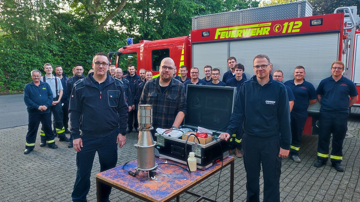FW-KLE: Freiwillige Feuerwehr Bedburg-Hau: Fortbildung zum Explosionsschutz - Foto: presseportal.de