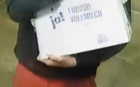 POL-HH: 240530-3. Öffentlichkeitsfahndung nach Raubdelikt in Hamburg-Altona-Nord - Foto: presseportal.de POL-HH: 240530-3. Öffentlichkeitsfahndung nach Raubdelikt in Hamburg-Altona-Nord - Foto: presseportal.de