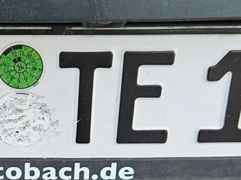 BPOL-FL: Ellund - Gesuchten Mann ohne Führerschein und ausgeschriebenem Auto verhaftet - Foto: presseportal.de