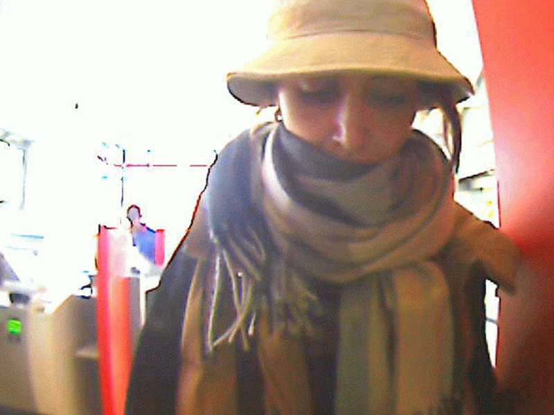 LPI-EF: Öffentlichkeitsfahndung nach Diebin - Foto: presseportal.de