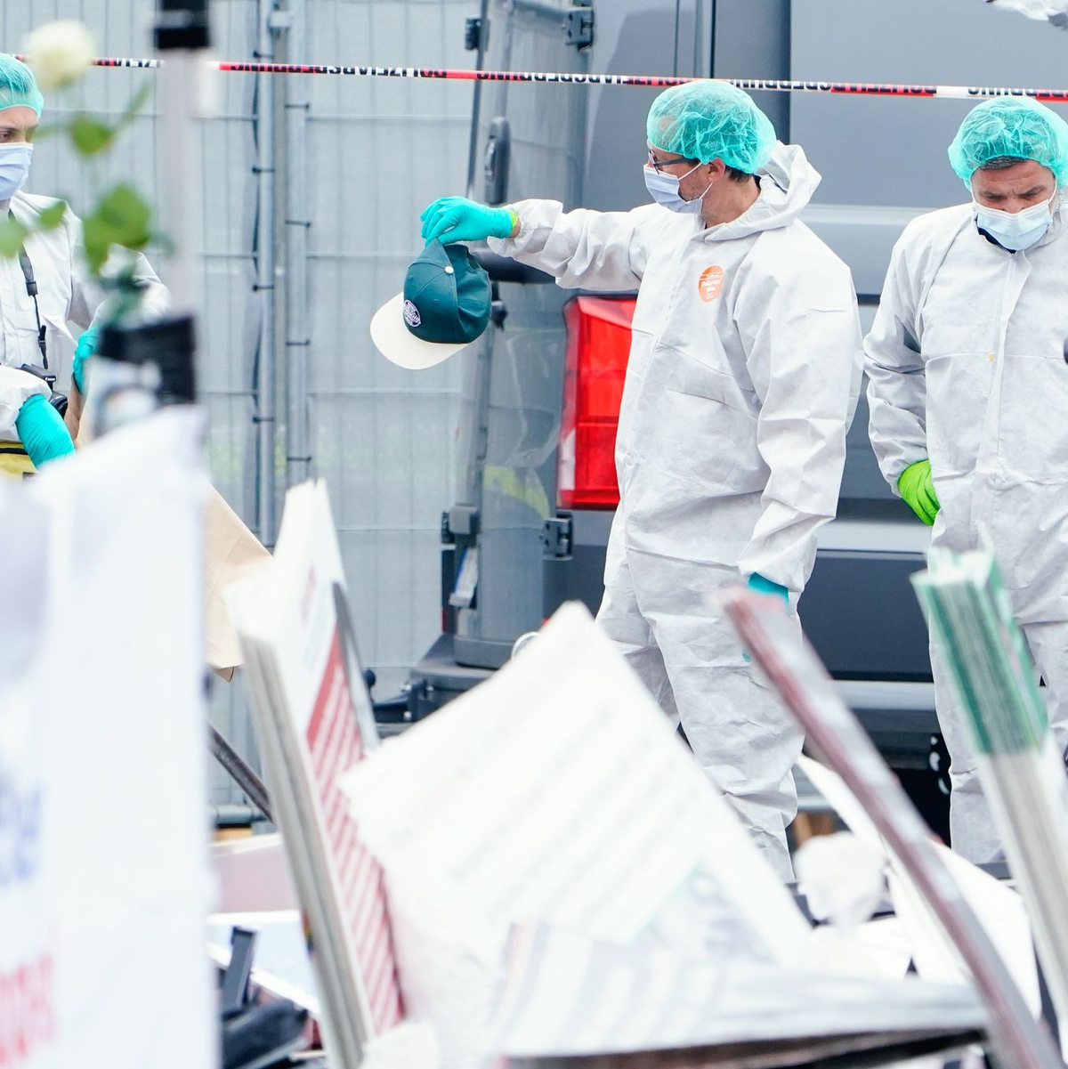 Spurensicherung am Tatort. - Foto: Uwe Anspach/dpa