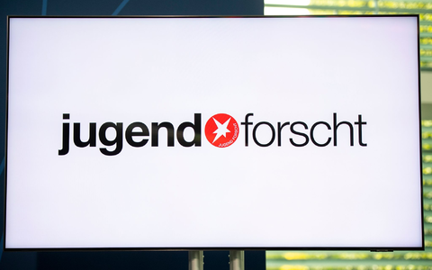 107 Projekte hatten sich für das Finale des Bundeswettbewerbs Jugend forscht qualifiziert. - Foto: Christophe Gateau/dpa
