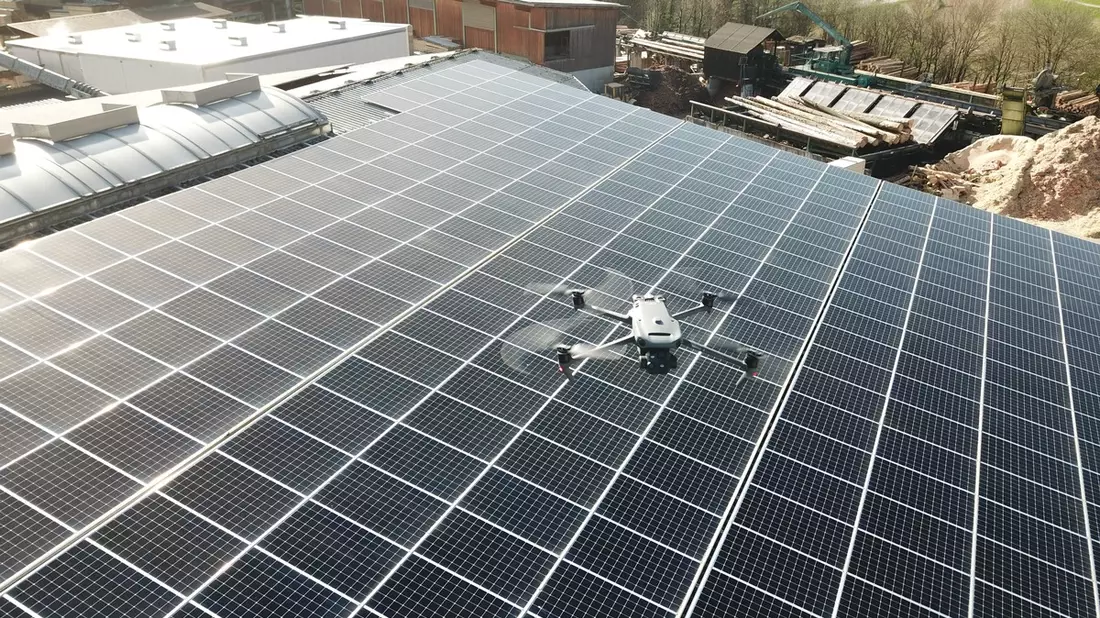 PVision präsentiert innovative Lösung um mithilfe künstlicher Intelligenz Photovoltaikanlagen schnell und einfach auf Schäden zu analysieren auf der Intersolar Europe 2024 - Bild: presseportal.de