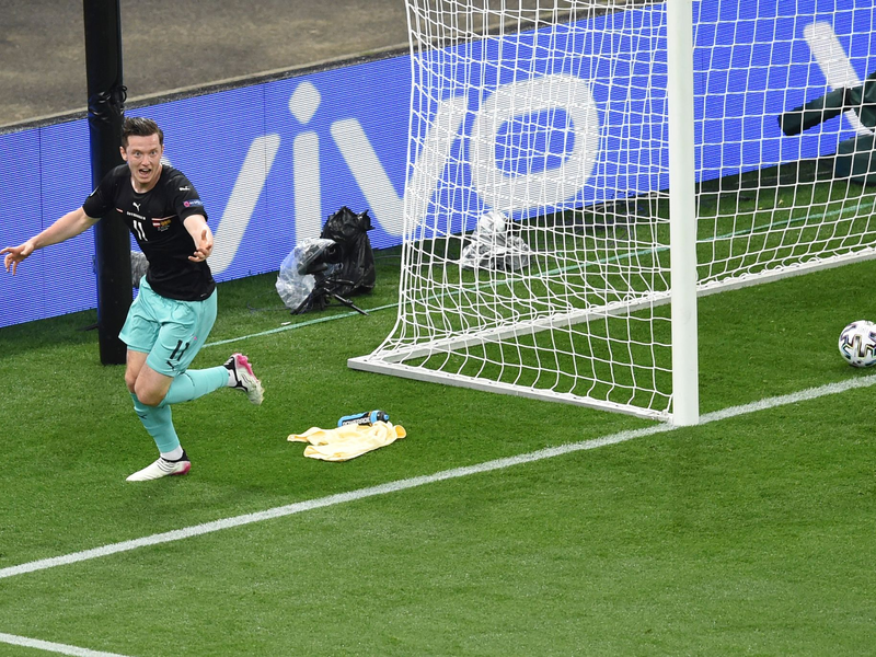 Michael Gregoritsch schoss Österreich als Joker in Führung. - Foto: Mihai Barbu/Pool AFP/AP/dpa