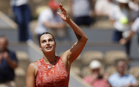Aryna Sabalenka steht bei den French Open im Viertelfinale. - Foto: Jean-Francois Badias/AP/dpa