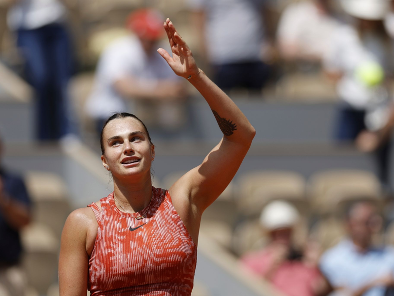 Aryna Sabalenka steht bei den French Open im Viertelfinale. - Foto: Jean-Francois Badias/AP/dpa
