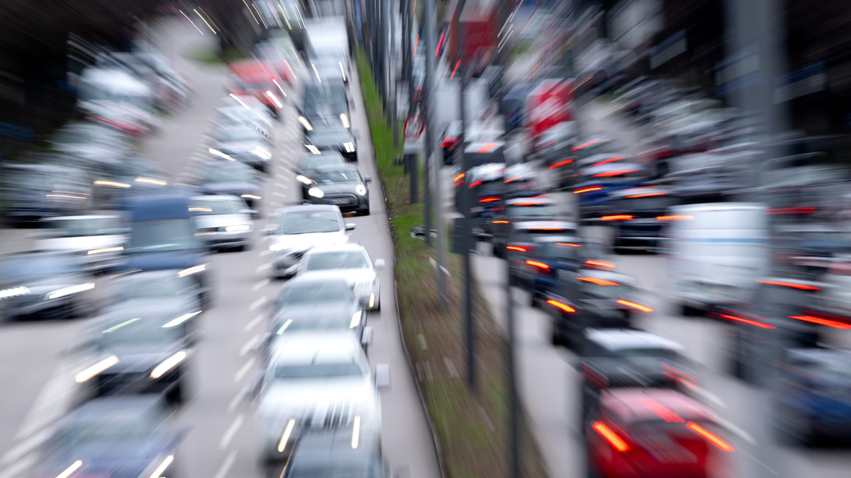 In Belgien ist kürzlich ein am Eigenbrauer-Syndrom leidender Mann vom Vorwurf der Trunkenheit am Steuer freigesprochen worden. - Foto: Sven Hoppe/dpa