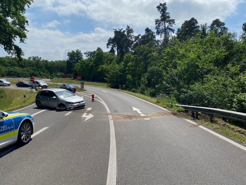 POL-PDLD: Abfahrt/Auffahrt B9 bei GER-Süd gesperrt - Foto: presseportal.de