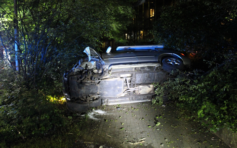 POL-AC: Verkehrsunfall: Autofahrer versucht zu flüchten - Foto: presseportal.de