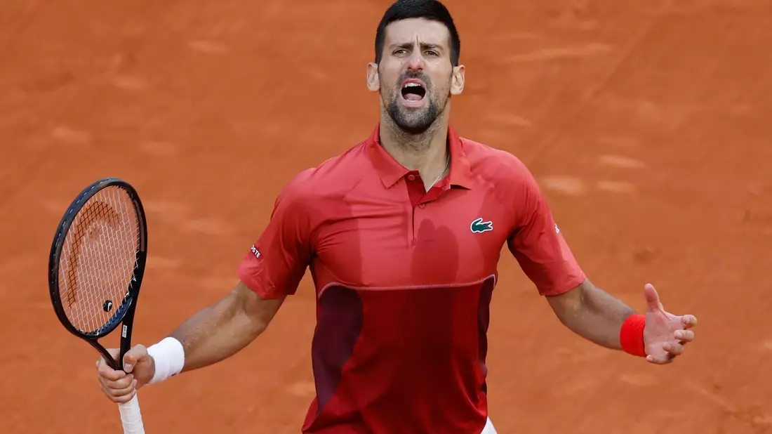 Wie schon in der Runde zuvor kämpfte sich Djokovic von einem 1:2-Satzrückstand zurück. - Bild: Jean-Francois Badias/AP