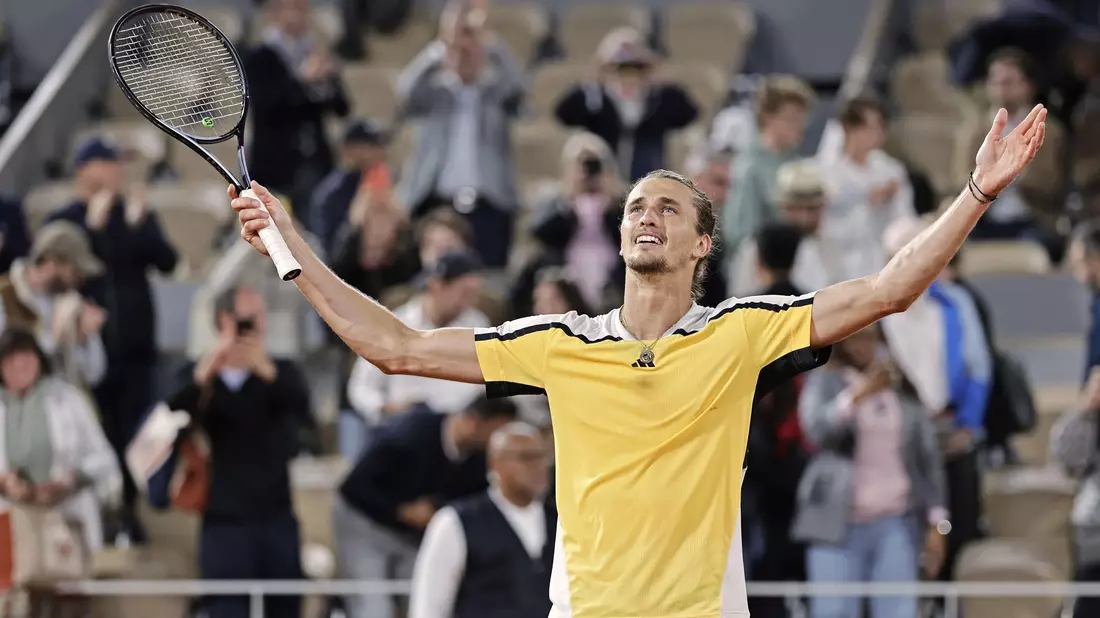 Als nächster Gegner wartet auf Alexander Zverev der Australier Alex De Minaur. - Bild: -/kyodo/dpa