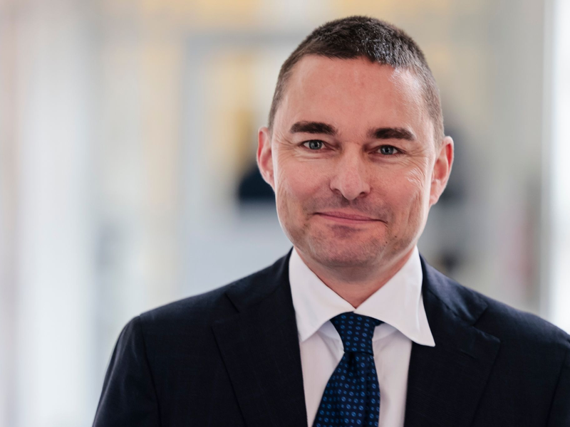 Hält den Vorwurf, er wolle seiner Mitwirkungspflicht nicht nachkommen, für falsch: Lars Windhorst. - Foto: Frank Molter/dpa