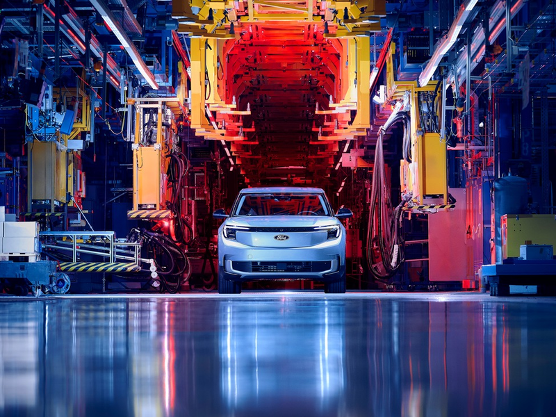 Ford startet Serienproduktion des vollelektrischen Explorer im neuen Kölner Electric Vehicle Center - Foto: presseportal.de