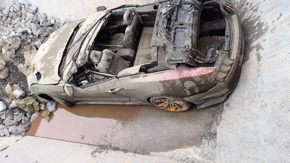 POL-DU: Bergkamen/Duisburg/Recklinghausen: Geklauter Ford-Mustang im Kanal versenkt - Bild: presseportal.de