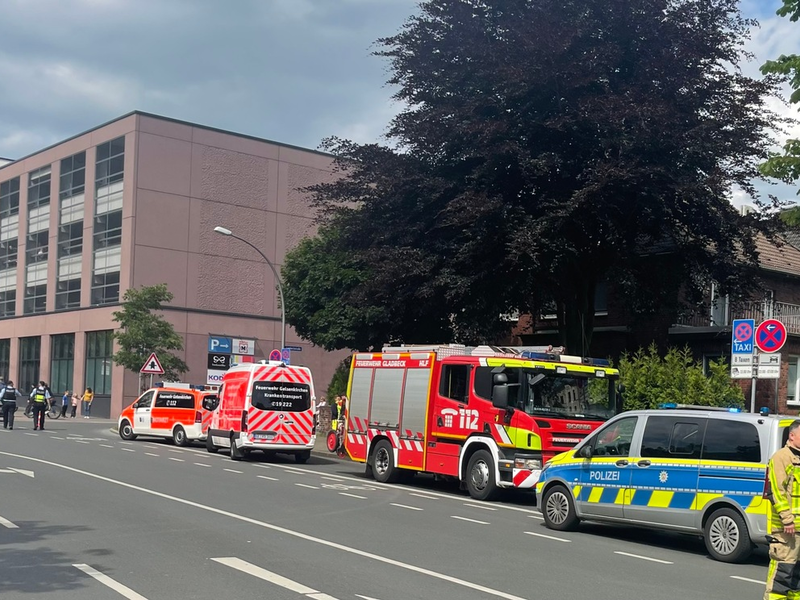 FW-GLA: Gasgeruch im Gebäude mit einem Massenanfall von Verletzten (MANV 5) - Foto: presseportal.de