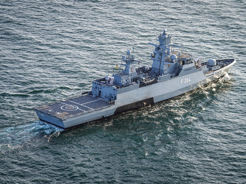 Korvette Ludwigshafen am Rhein legt am Tag der Bundeswehr Richtung Libanon ab - Foto: presseportal.de