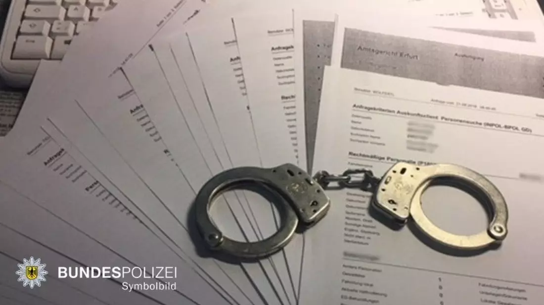 Bundespolizeidirektion München: Zwei Haftbefehle durch Bundespolizei München vollstreckt - Bild: presseportal.de