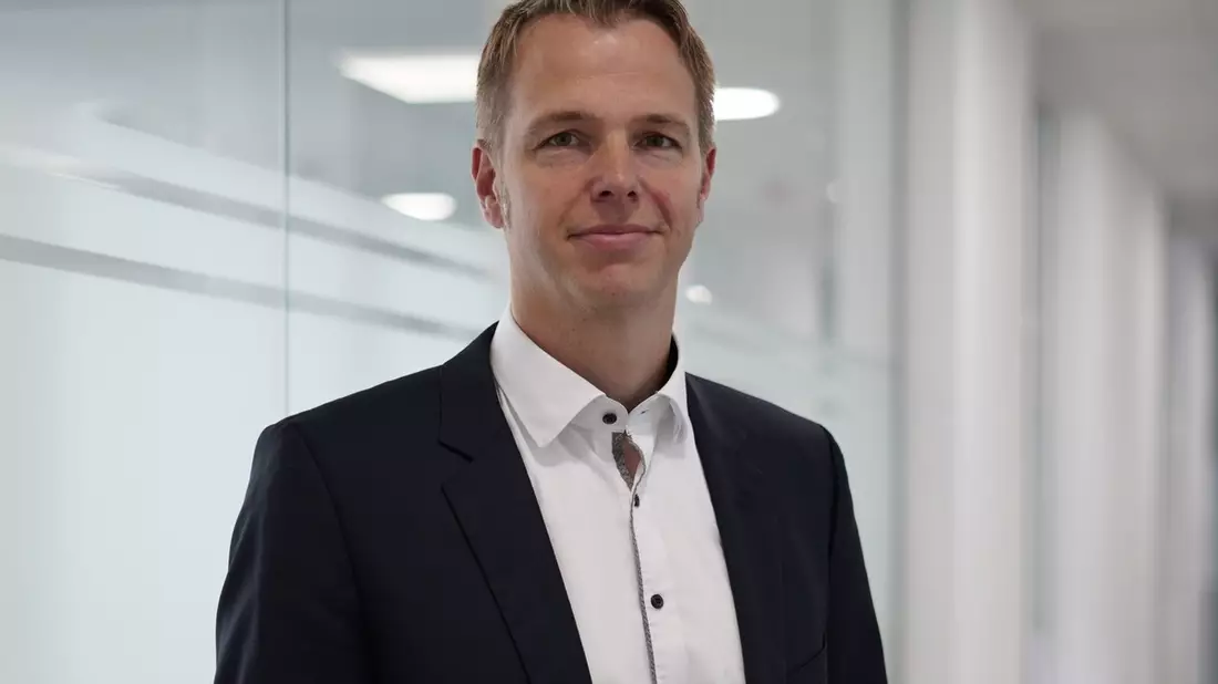 Heiko Dirks wird neuer CFO der FAUN Gruppe / Dirks (47) wechselt von der Remmers Gruppe AG zu FAUN - Er übernimmt den Staffelstab von Matthias Kohlmann (62) - Bild: presseportal.de