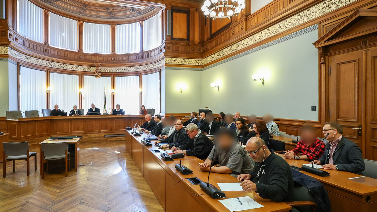 Fünf Männern wird vorgeworfen, einen Voodoo-Zauberer entführt zu haben. - Foto: Jan Woitas/dpa