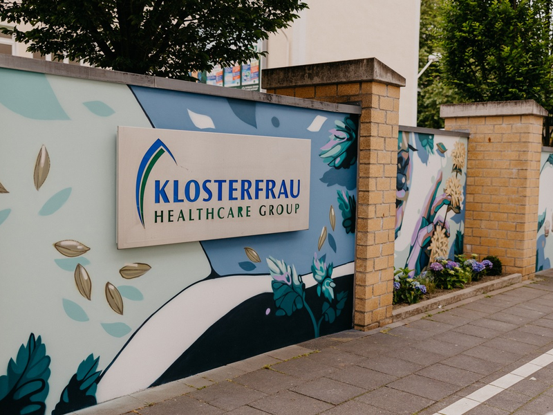 Stadtraumprägendes Kunstwerk im Kölner Gereonsviertel / Street Art auf Klosterfrau-Stammsitz interpretiert fast 200 Jahre Firmengeschichte - Foto: presseportal.de