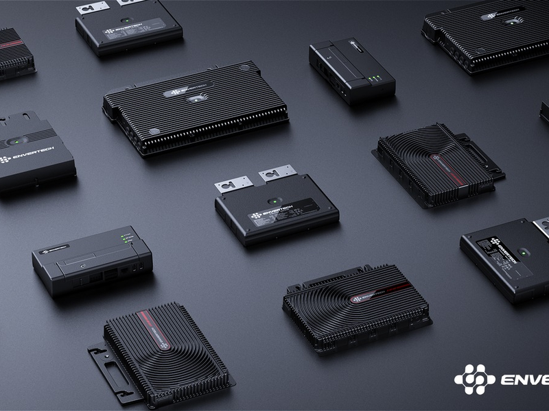 Envertech zeigt auf der Intersolar 2024 neue Mikrowechselrichter / Neues schwarzes Design, Bluetooth-Unterstützung und je nach Modell 2 oder 4 MPPT-Kanäle - Foto: presseportal.de