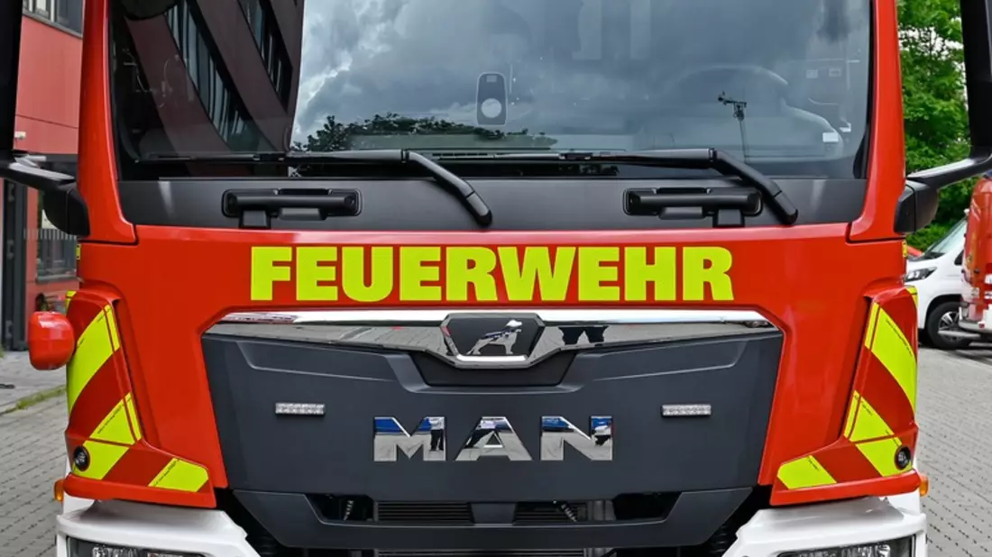 FW-M: Die Feuerwehr München glänzt in neuem Design - Bild: presseportal.de