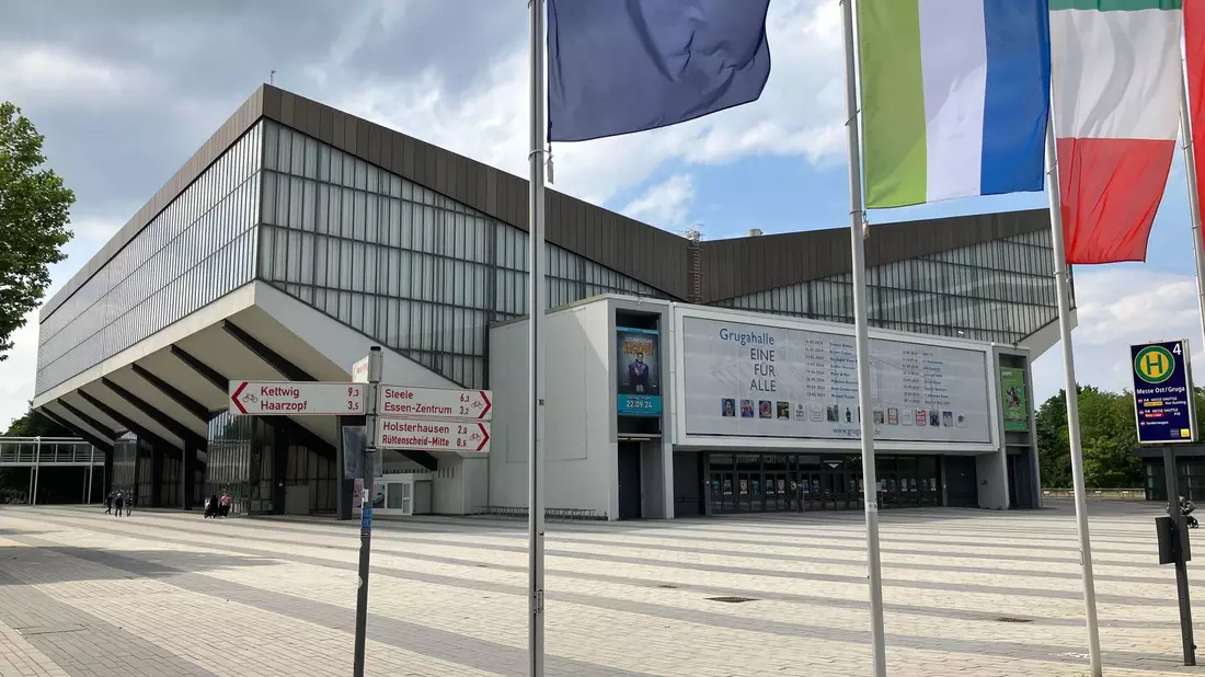 In der Essener Grugahalle wollte die AfD ihren Bundesparteitag abhalten. - Bild: Helge Toben/dpa