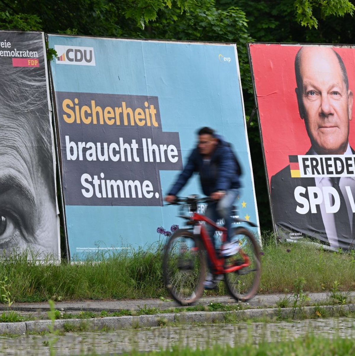 Heute schließen die Union, Grüne und Linke ihren Europawahlkampf ab. - Foto: Arne Dedert/dpa