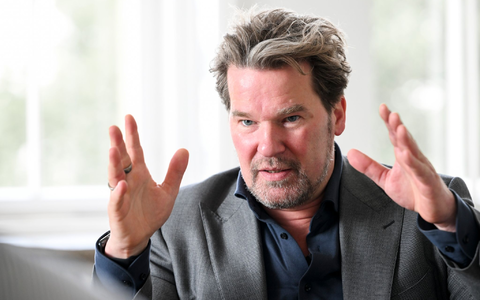 «Wer sich öffentlich äußert, muss auch mit öffentlichen Antworten rechnen»: Dirk Stettner. - Foto: Jens Kalaene/dpa