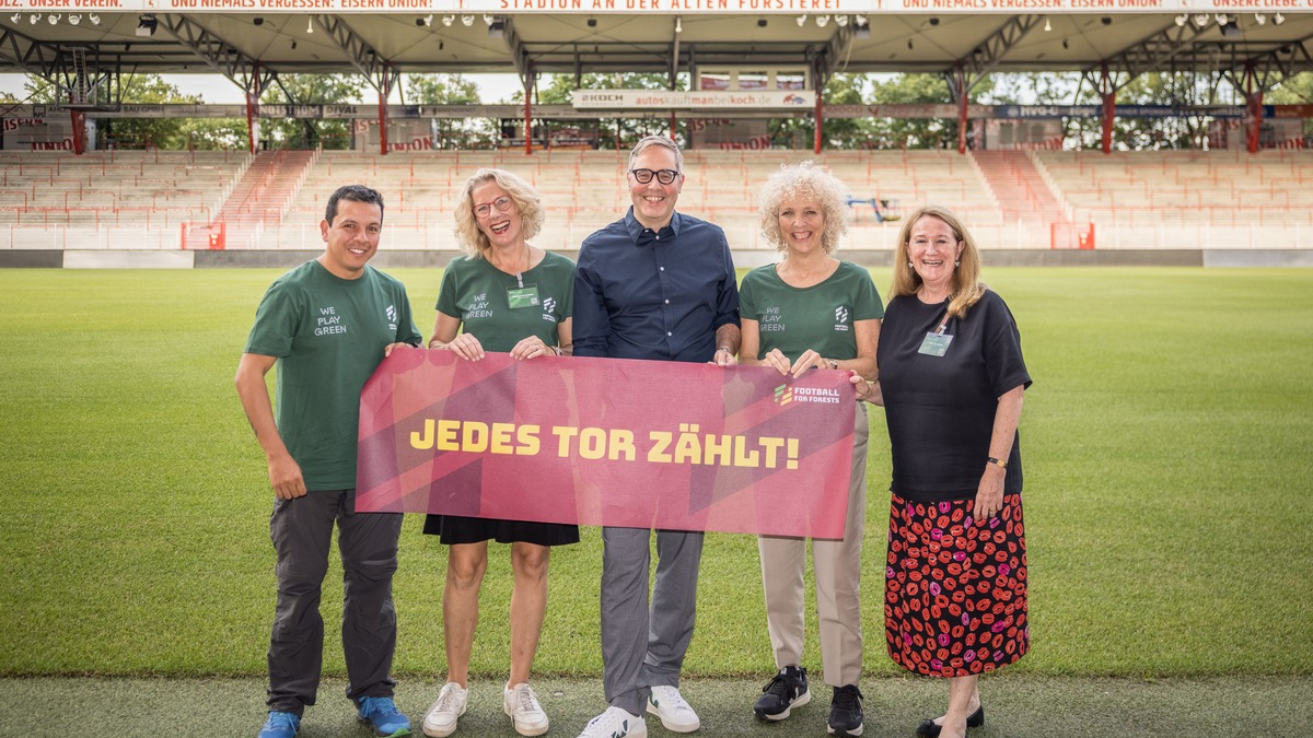 Tore für Bäume! Zum Start der EURO 2024: Football for Forests mobilisiert Fußballfans mit App für den Klimaschutz - Foto: presseportal.de