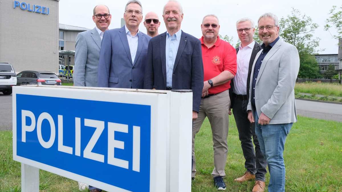 POL-GT: Einbruchsprävention im Kreis Gütersloh - Die Schutzgemeinschaft Gütersloh wählt neuen Vorstand - Foto: presseportal.de