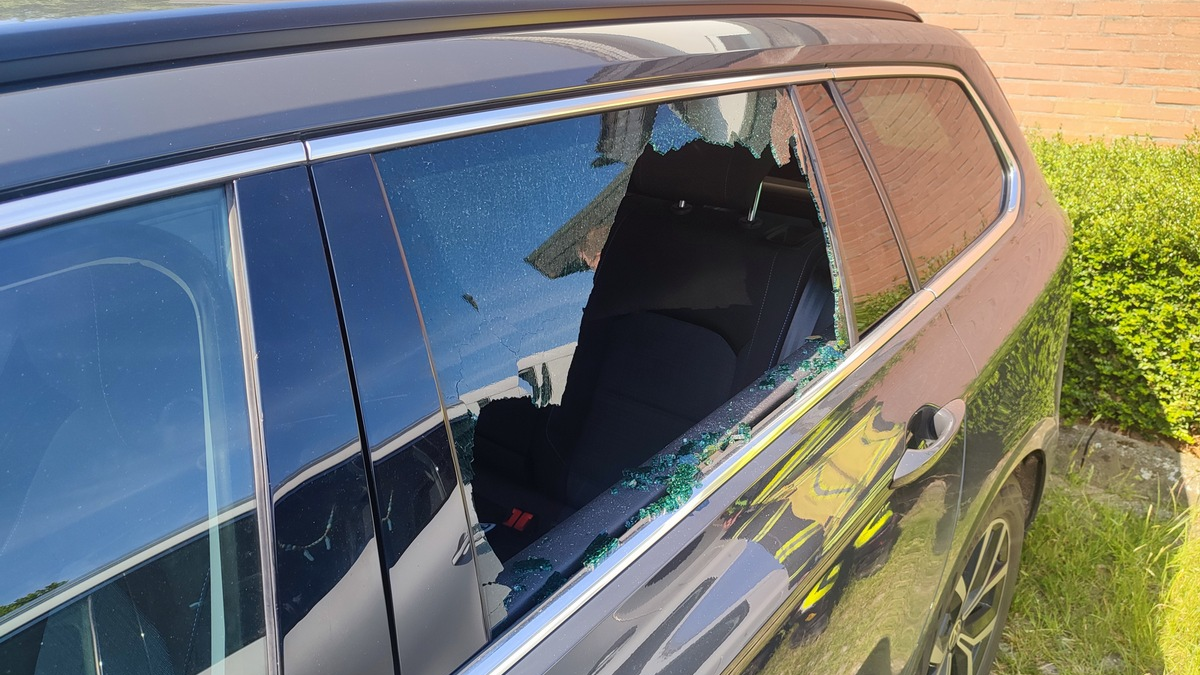 FW-KLE: Baby aus PKW befreit - Foto: presseportal.de