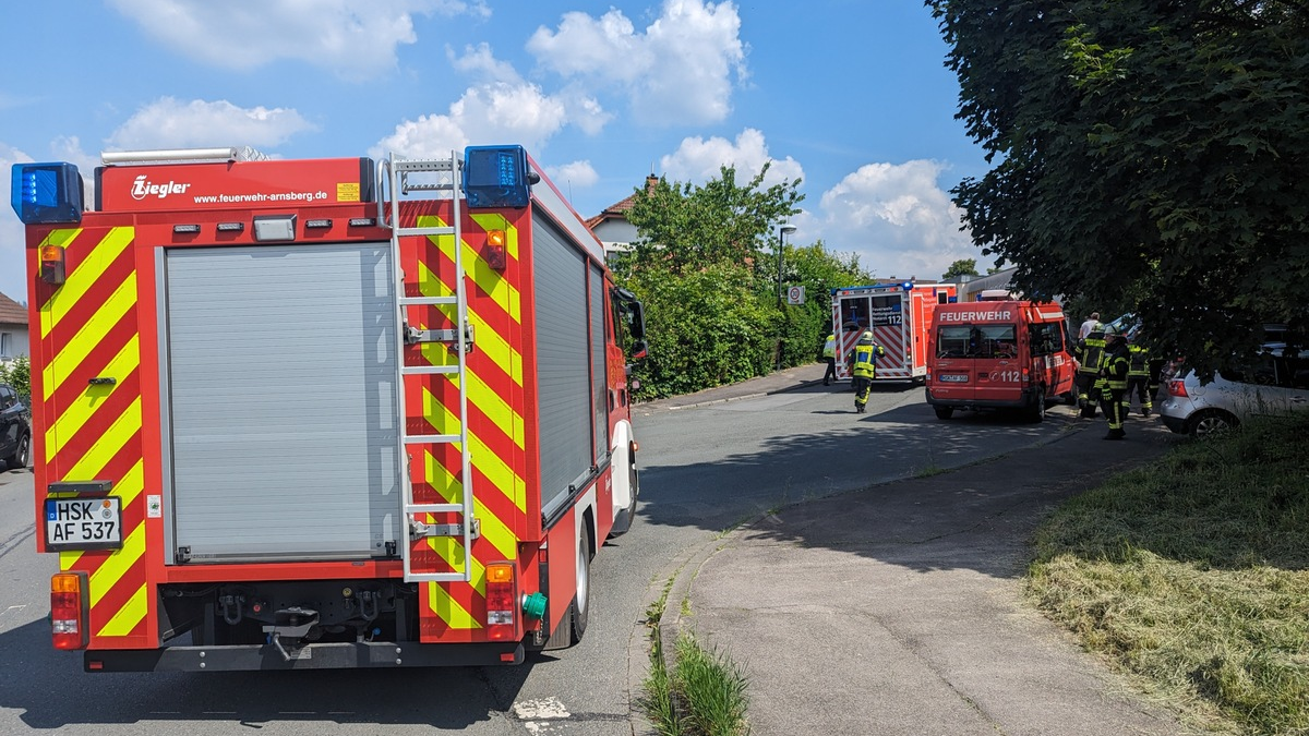 FW-AR: Großalarm auf dem Kreuzkirchweg - Foto: presseportal.de
