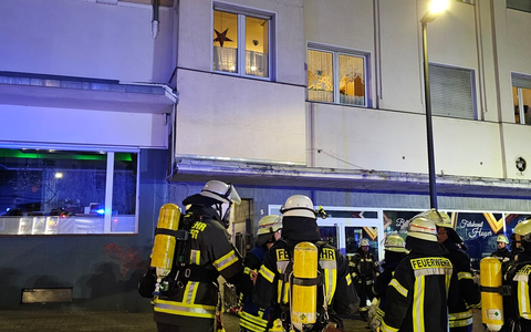FW-AR: Schnelle Brandbekämpfung in der Ruhrstraße in Arnsberg - Foto: presseportal.de