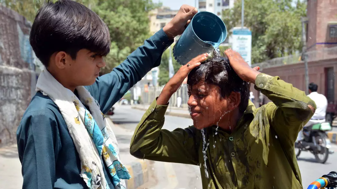 Temperaturen von über 40 Grad sind in Südasien um diese Jahreszeit nicht ungewöhnlich. - Bild: Ppi/PPI via ZUMA Press Wire/dpa