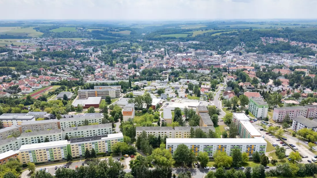 Blick auf die Große Kreisstadt im sächsischen Landkreis Mittelsachsen. - Bild: Robert Michael/dpa