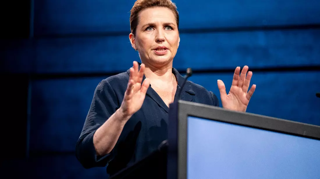 Dänemarks Regierungschefin Mette Frederiksen äußerte sich zum Angriff auf sie. - Bild: Ida Marie Odgaard/Ritzau Scanpix Foto/AP/dpa