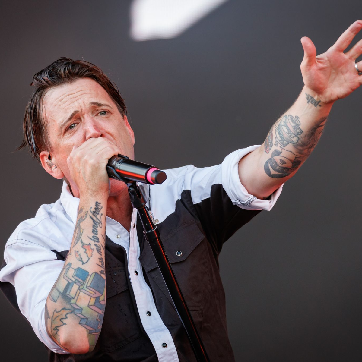 Benjamin Kowalewicz, Sänger der Band Billy Talent, beim Open-Air-Festival 
