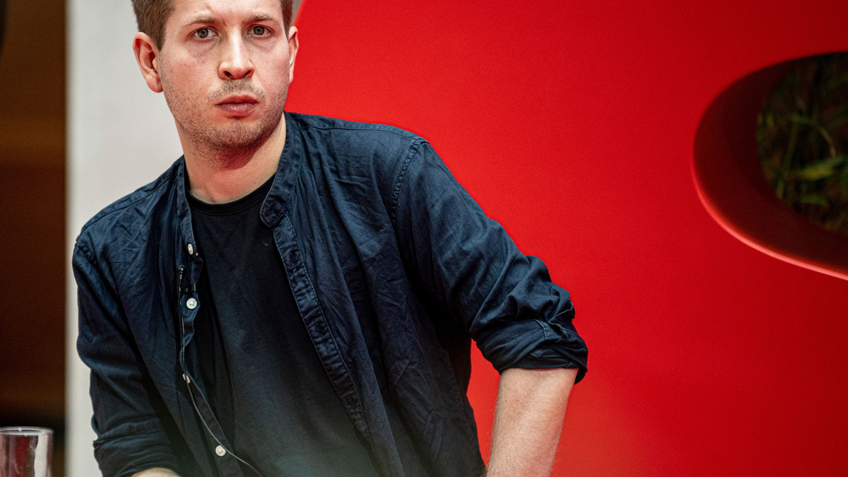 «Für uns ist das heute eine harte Niederlage», so SPD-Generalsekretär Kevin Kühnert. - Foto: Fabian Sommer/dpa