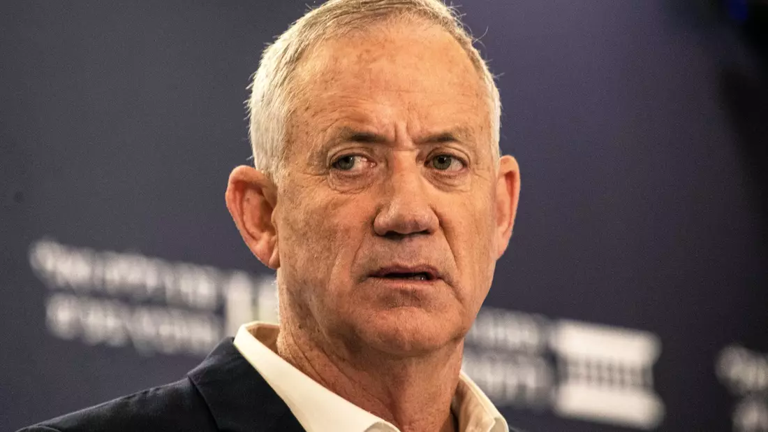 Benny Gantz war bislang Minister im israelischen Kriegskabinett. - Bild: Ilia Yefimovich/dpa