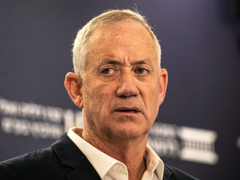 Benny Gantz war bislang Minister im israelischen Kriegskabinett. - Foto: Ilia Yefimovich/dpa