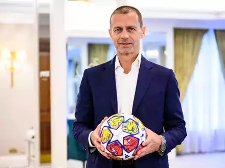 UEFA-Präsident Aleksander Ceferin sorgt sich bei der EM um die Sicherheit. - Foto: Tom Weller/dpa