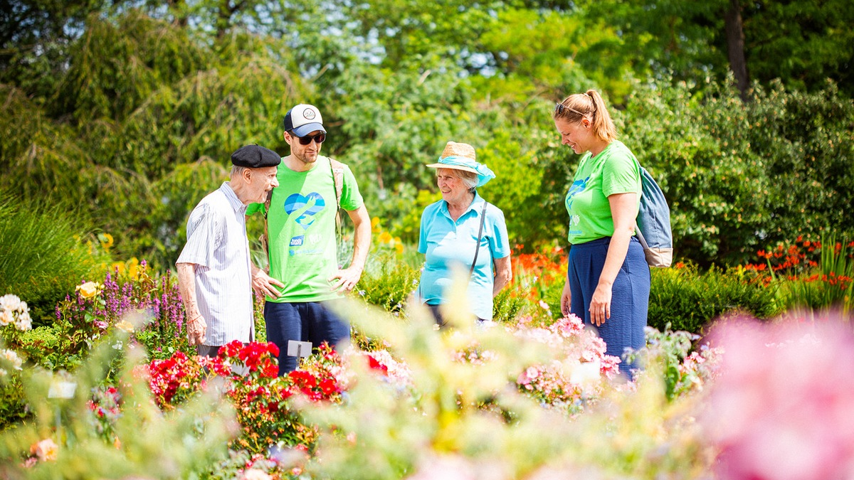 Corporate Volunteering zur Mitarbeiterbindung? / 7 Gründe, warum Unternehmen sich sozial engagieren sollten - Foto: presseportal.de