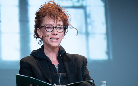 Sibylle Berg während der Digitalkonferenz re:publica in Berlin im Jahr 2019. - Foto: Soeren Stache/dpa