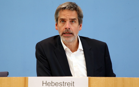 «Am Ende der vier Jahre wird abgerechnet»:  Steffen Hebestreit. - Foto: Wolfgang Kumm/dpa