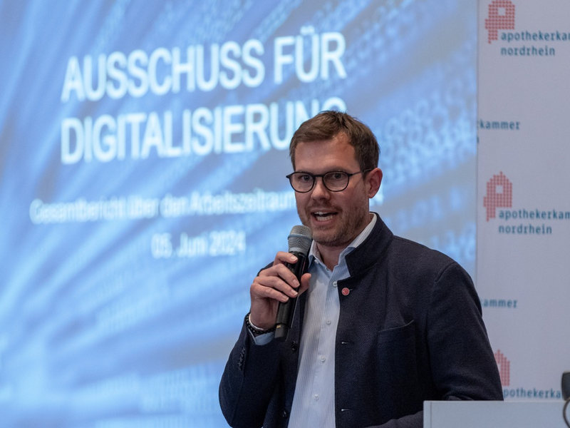 Statt irgendwie so auf fundierter Basis die Chancen der Digitalisierung in der Apotheke nutzen - Foto: presseportal.de