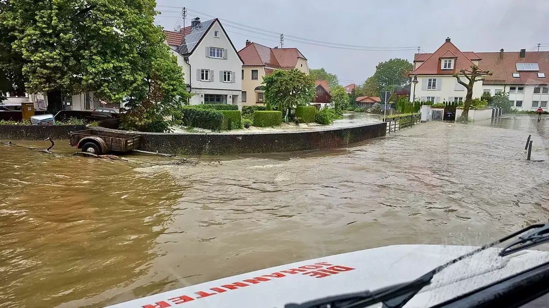 Johanniter im Hochwassereinsatz - Bild: presseportal.de