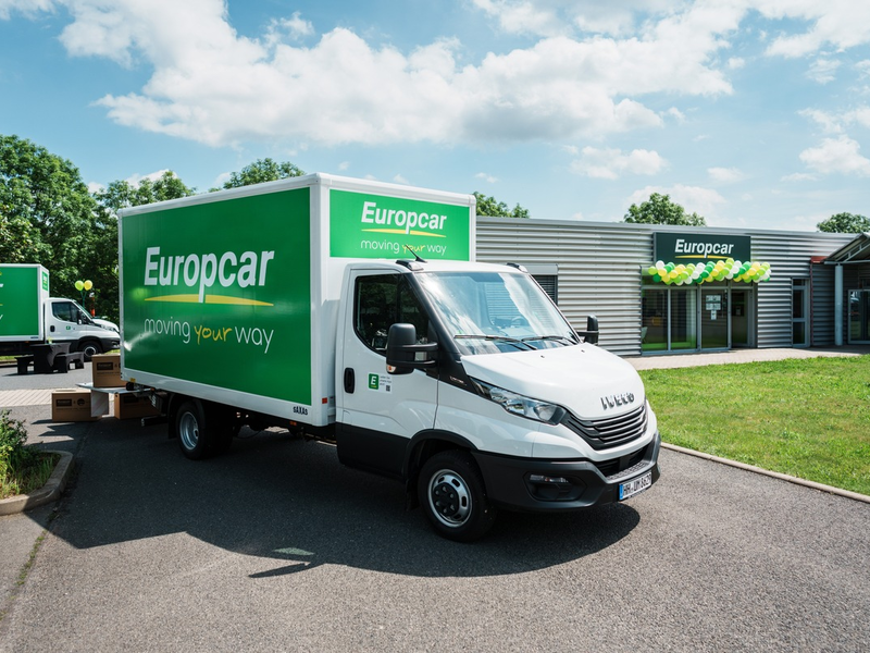 Europcar erweitert Angebot in Dresden: Neueröffnung mit Fokus auf Transportern, LKW und Sonderfahrzeugen - Foto: presseportal.de